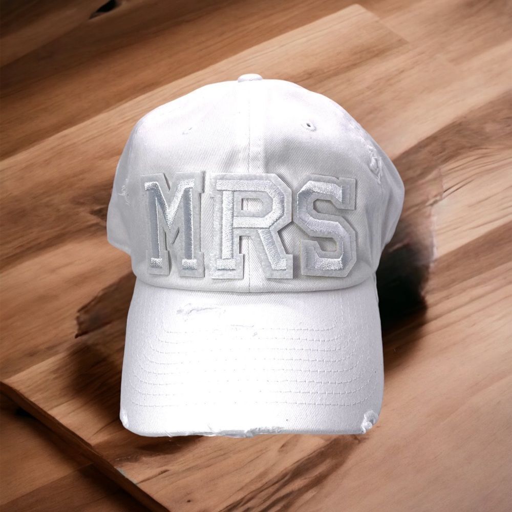 NWT Wool + Pepper Co. MRS Bride White Distressed Hat